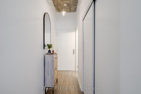 Photo 22 at 509 - 478 King Street W, Waterfront Communities C1, Toronto