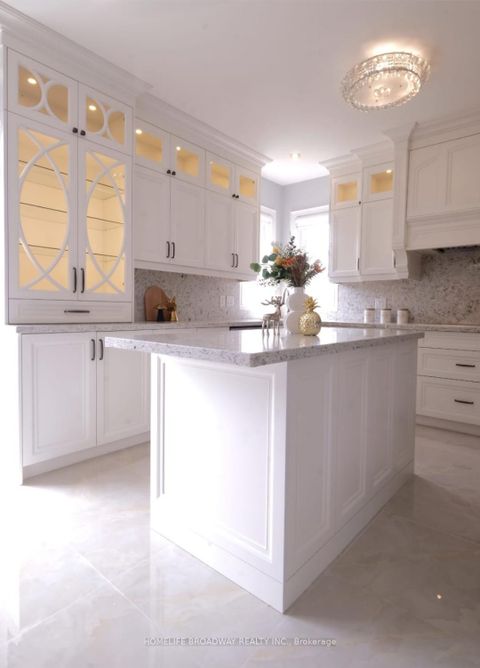 Photo 11 at 42 Brass Drive, Jefferson, Richmond Hill