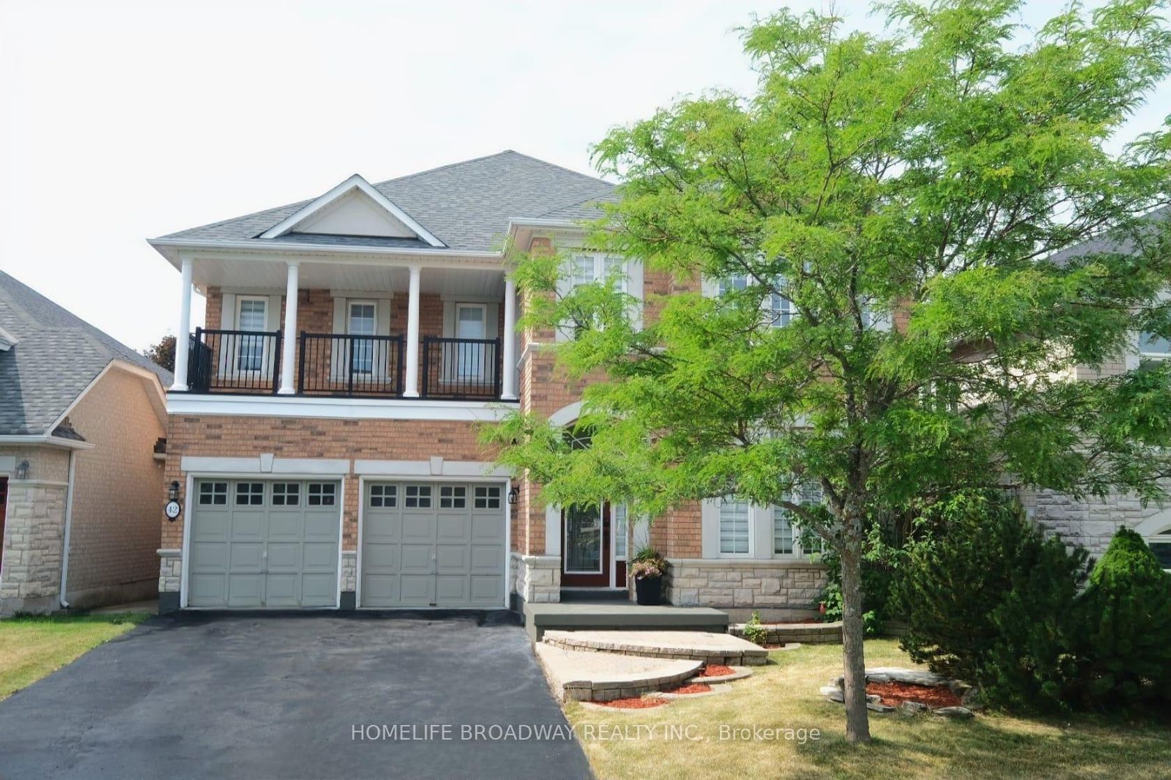 42 Brass Drive, Jefferson, Richmond Hill 