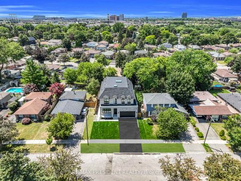 Photo 4 at 16 Humheller Road, Clairville, Toronto