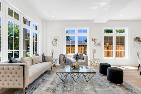 Photo 6 at 16 Humheller Road, Clairville, Toronto