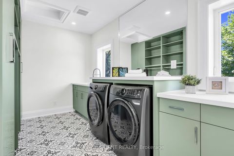 Photo 33 at 16 Humheller Road, Clairville, Toronto