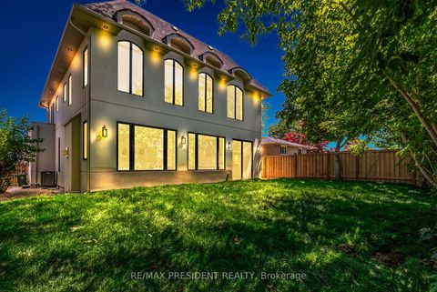 Photo 49 at 16 Humheller Road, Clairville, Toronto