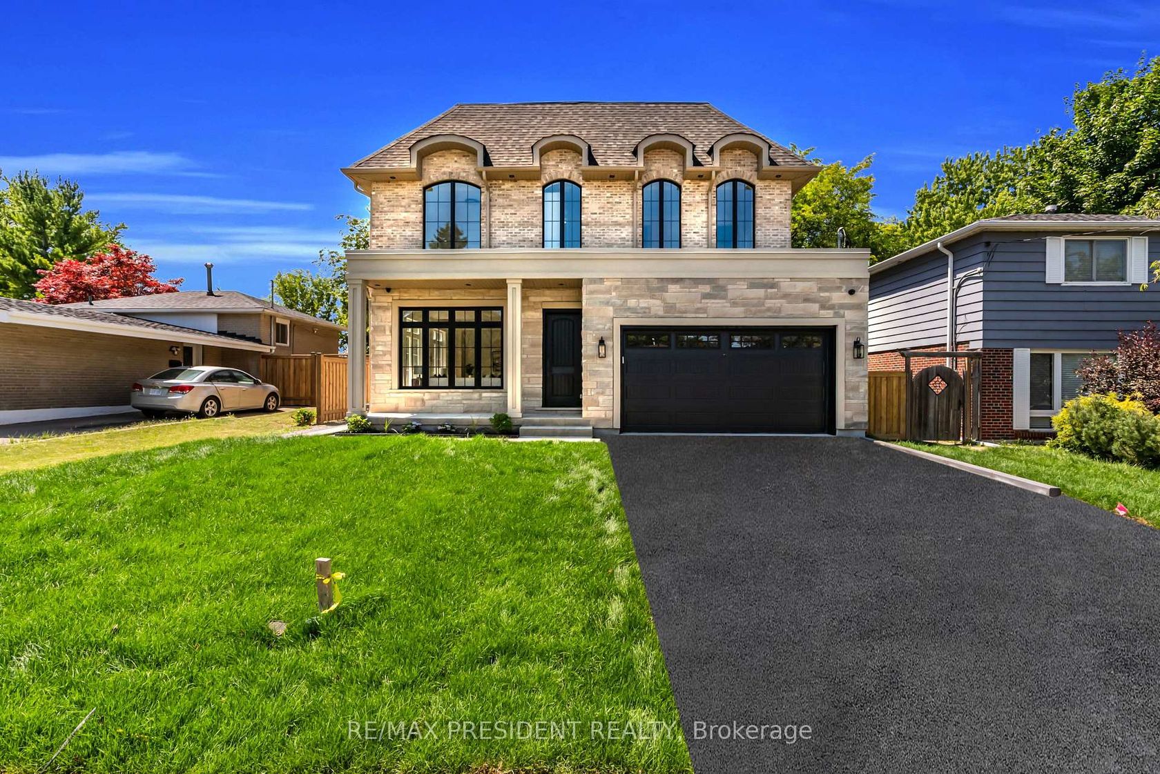 16 Humheller Road, Clairville, Toronto 