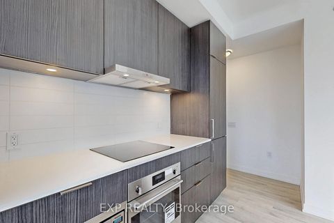 Photo 3 at 1409 - 7 Golden Lion Hts Avenue, Newtonbrook East, Toronto