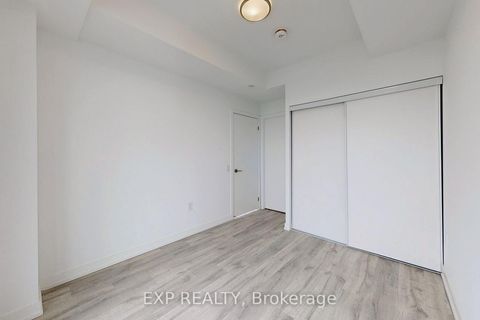 Photo 5 at 1409 - 7 Golden Lion Hts Avenue, Newtonbrook East, Toronto