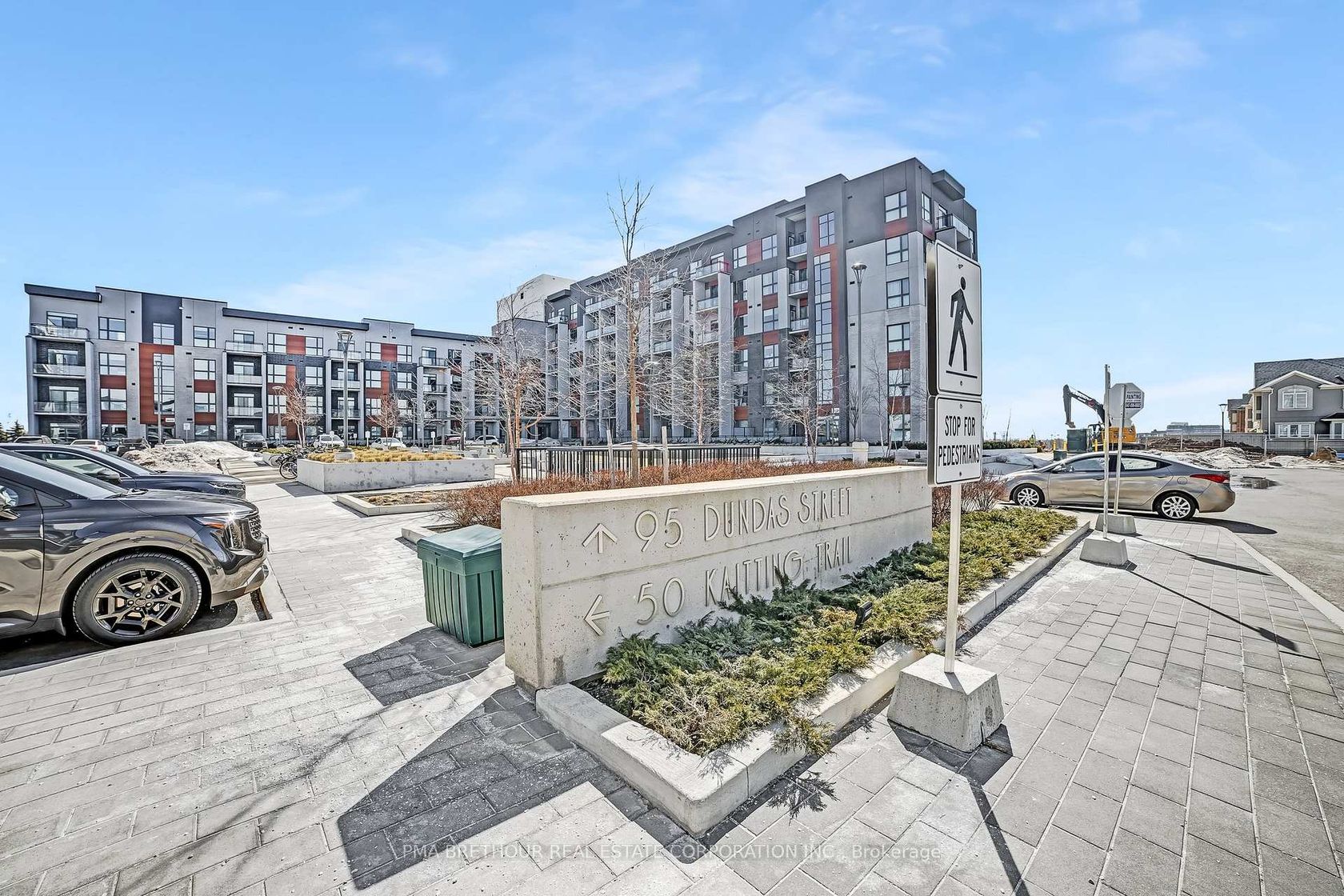 101 - 50 Kaitting Trail, GO Glenorchy, Oakville 