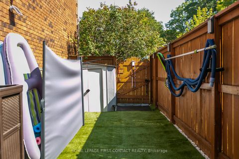 Photo 40 at 13 Irwin Drive, Northwest, Barrie