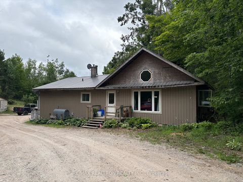 Photo 16 at 2089 Dwinnell Road, 400 North, Barrie Photo 16 at 2089 Dwinnell Road, 400 North, Barrie