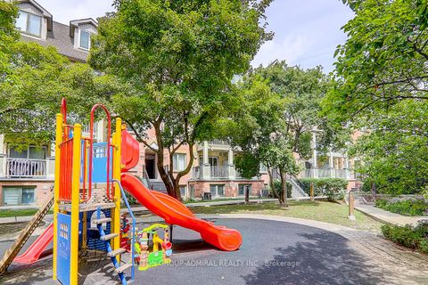 Photo 1 at 838 - 75 Weldrick Road E, Observatory, Richmond Hill