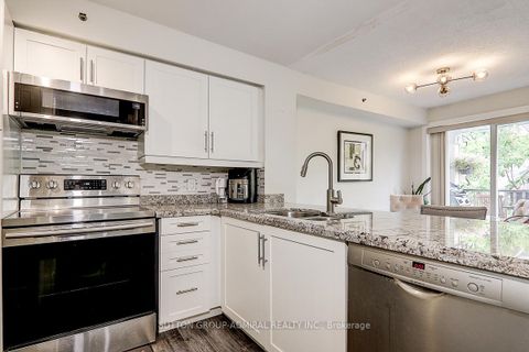 Photo 15 at 838 - 75 Weldrick Road E, Observatory, Richmond Hill