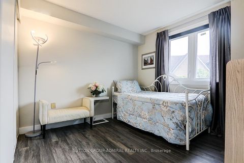 Photo 24 at 838 - 75 Weldrick Road E, Observatory, Richmond Hill