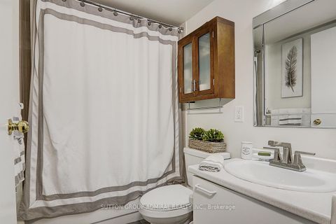 Photo 25 at 838 - 75 Weldrick Road E, Observatory, Richmond Hill