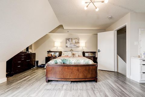 Photo 27 at 838 - 75 Weldrick Road E, Observatory, Richmond Hill