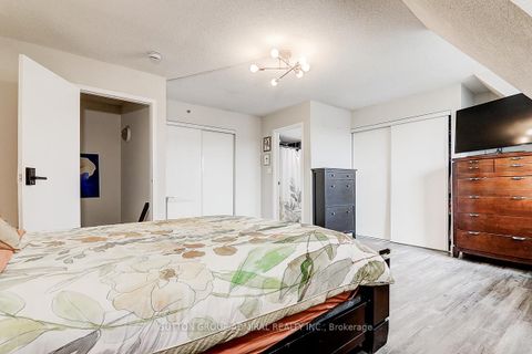 Photo 28 at 838 - 75 Weldrick Road E, Observatory, Richmond Hill