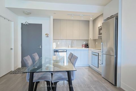 Photo 5 at 311 - 2908 Highway 7, Concord, Vaughan