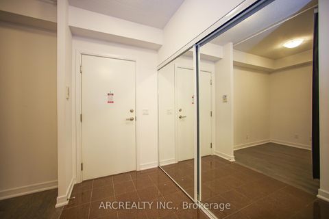 Photo 8 at 512 - 9205 Yonge Street, Langstaff, Richmond Hill