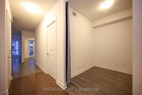 Photo 11 at 512 - 9205 Yonge Street, Langstaff, Richmond Hill