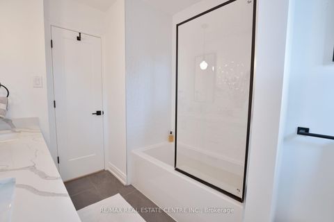 Photo 13 at 2221 Wyandotte Drive, BR Bronte, Oakville