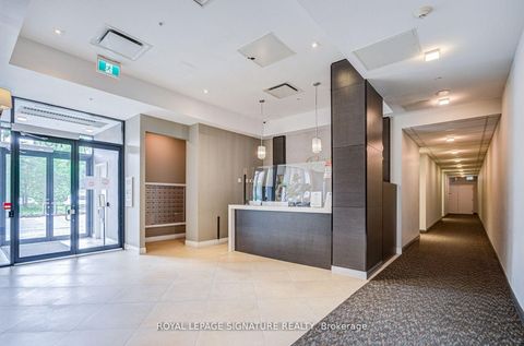 Photo 6 at 610 - 11611 Yonge Street, Jefferson, Richmond Hill