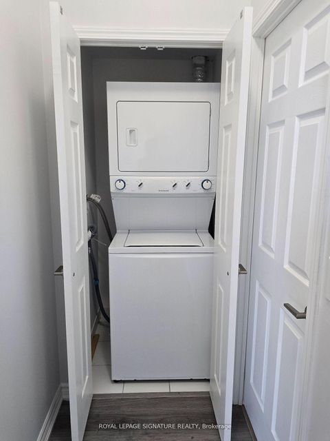Photo 33 at 610 - 11611 Yonge Street, Jefferson, Richmond Hill