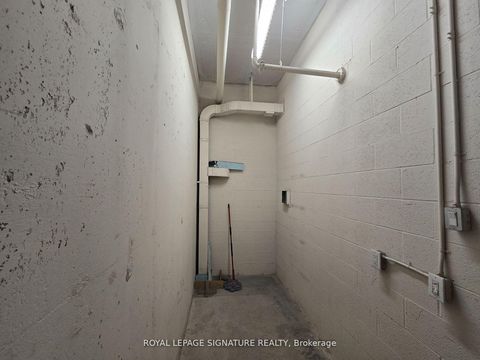 Photo 40 at 610 - 11611 Yonge Street, Jefferson, Richmond Hill