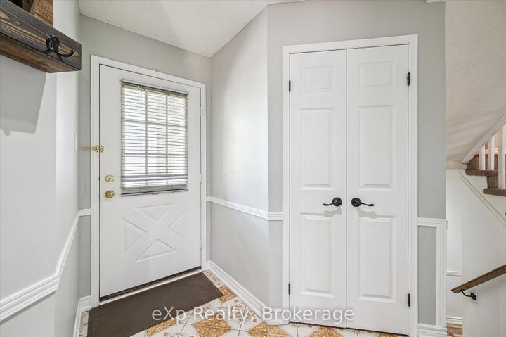 Photo 5 at 8 Lanercost Way, Heart Lake East, Brampton