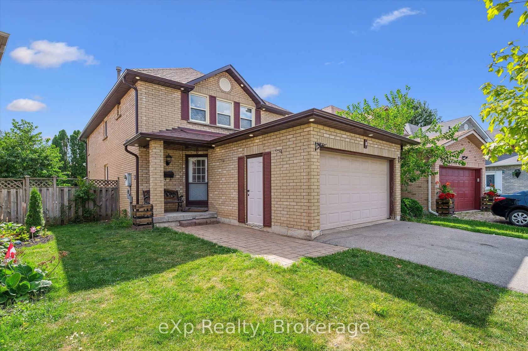 8 Lanercost Way, Heart Lake East, Brampton 2