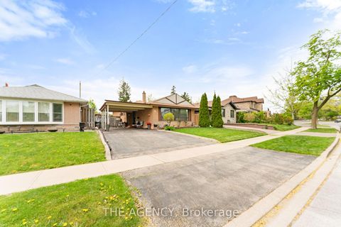 Photo 2 at 65 Barkwin Drive, Beaumonde Heights, Toronto