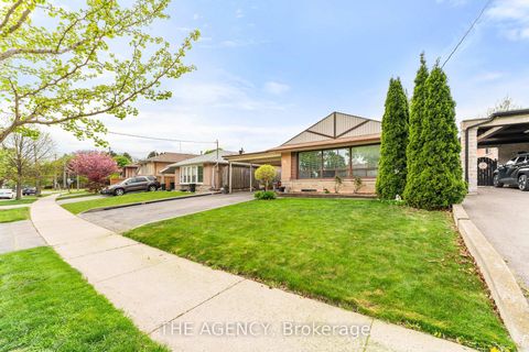 Photo 3 at 65 Barkwin Drive, Beaumonde Heights, Toronto