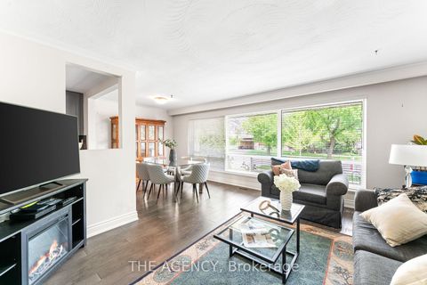 Photo 7 at 65 Barkwin Drive, Beaumonde Heights, Toronto