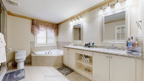 Photo 25 at 48 Lady Angela Lane, Patterson, Vaughan