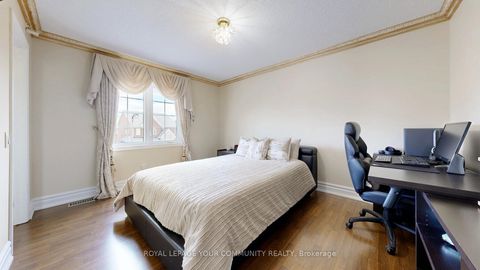 Photo 29 at 48 Lady Angela Lane, Patterson, Vaughan