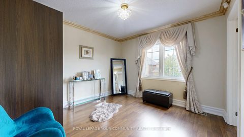 Photo 33 at 48 Lady Angela Lane, Patterson, Vaughan