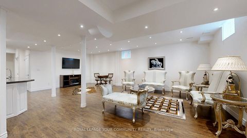 Photo 38 at 48 Lady Angela Lane, Patterson, Vaughan