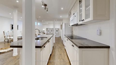 Photo 41 at 48 Lady Angela Lane, Patterson, Vaughan
