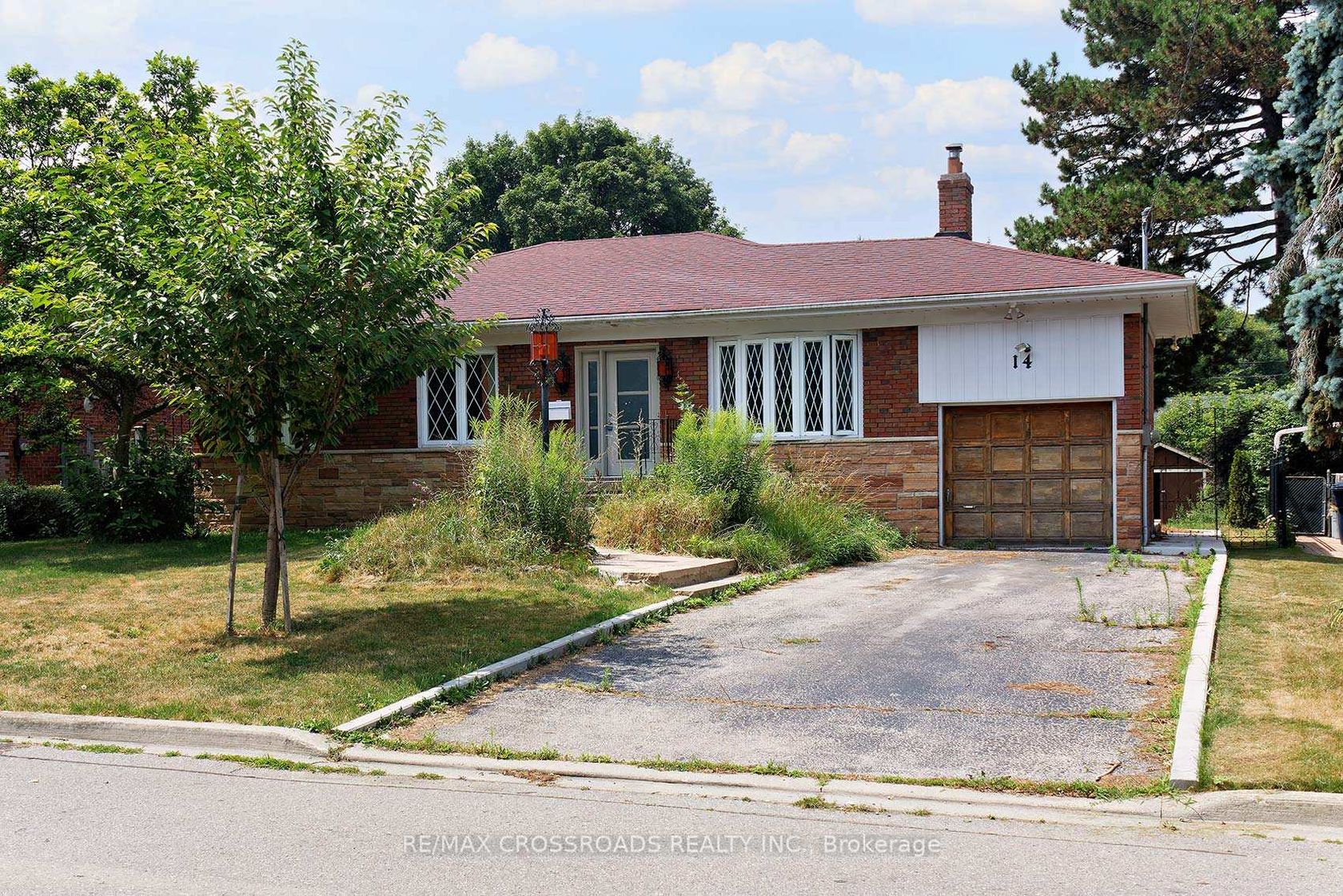 14 Shirley Crescent, Scarborough Village, Toronto 