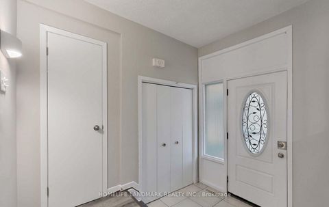Photo 7 at 204 Derrydown Road, York University Heights, Toronto