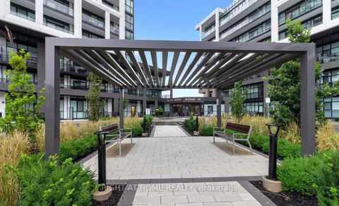 Photo 7 at 625 - 50 George Butchart Drive, CFB, Toronto