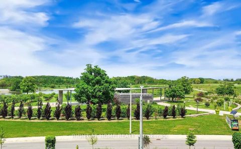 Photo 9 at 625 - 50 George Butchart Drive, CFB, Toronto