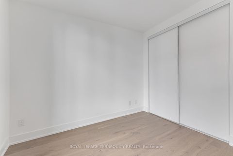 Photo 14 at 127 - 11 Maryport Avenue, CFB, Toronto