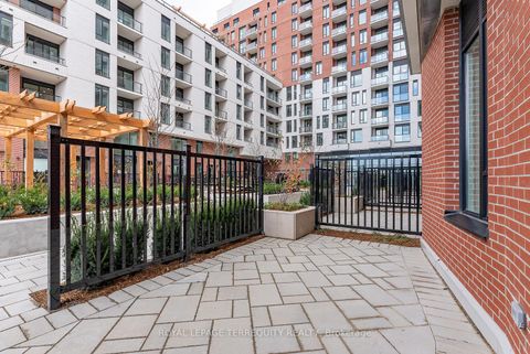 Photo 20 at 127 - 11 Maryport Avenue, CFB, Toronto