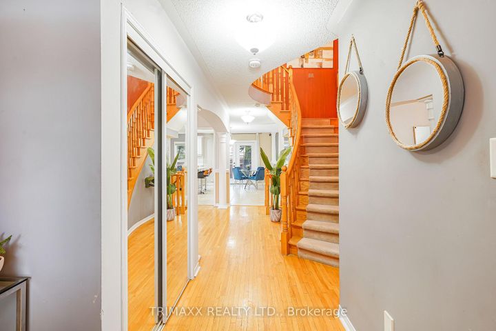 Photo 1 at 3 Turret Crescent, Fletcher's Meadow, Brampton