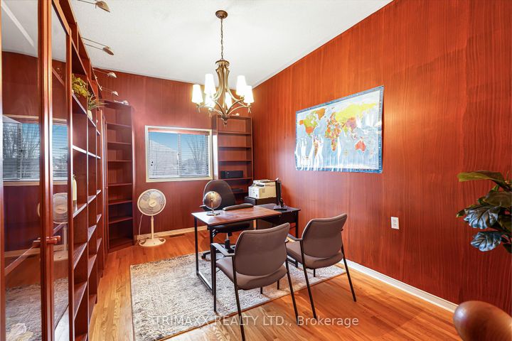 Photo 15 at 3 Turret Crescent, Fletcher's Meadow, Brampton
