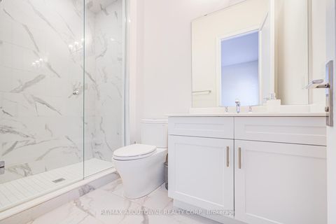 Photo 30 at 2359 Saw Whet Boulevard, GA Glen Abbey, Oakville