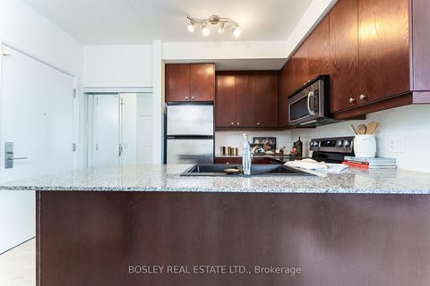 Photo 14 at 1709 - 1 Scott Street, Waterfront Communities C8, Toronto