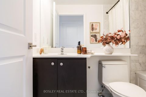 Photo 23 at 1709 - 1 Scott Street, Waterfront Communities C8, Toronto