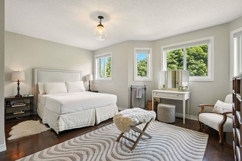 Photo 13 at 12 Dunnett Drive, Ardagh, Barrie