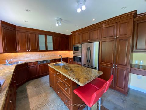 Photo 6 at 108 Old Colony Road, Windfields, Toronto