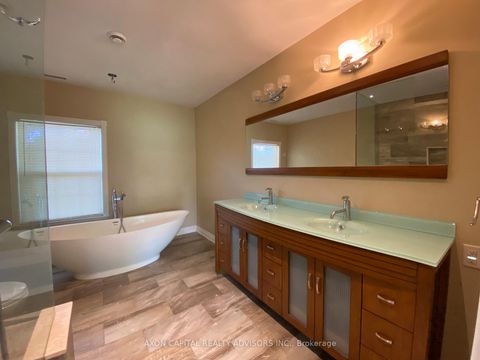 Photo 22 at 108 Old Colony Road, Windfields, Toronto